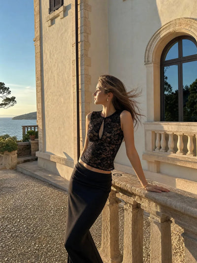 Elegant Lace Sleeveless Top